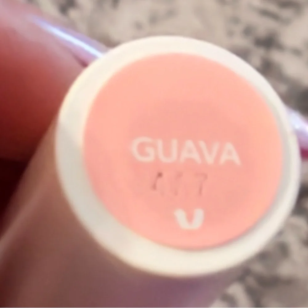 OLEHENRIKSEN Banana Bright Vitamin CC Stick for Dark Circles in ‘Guava’